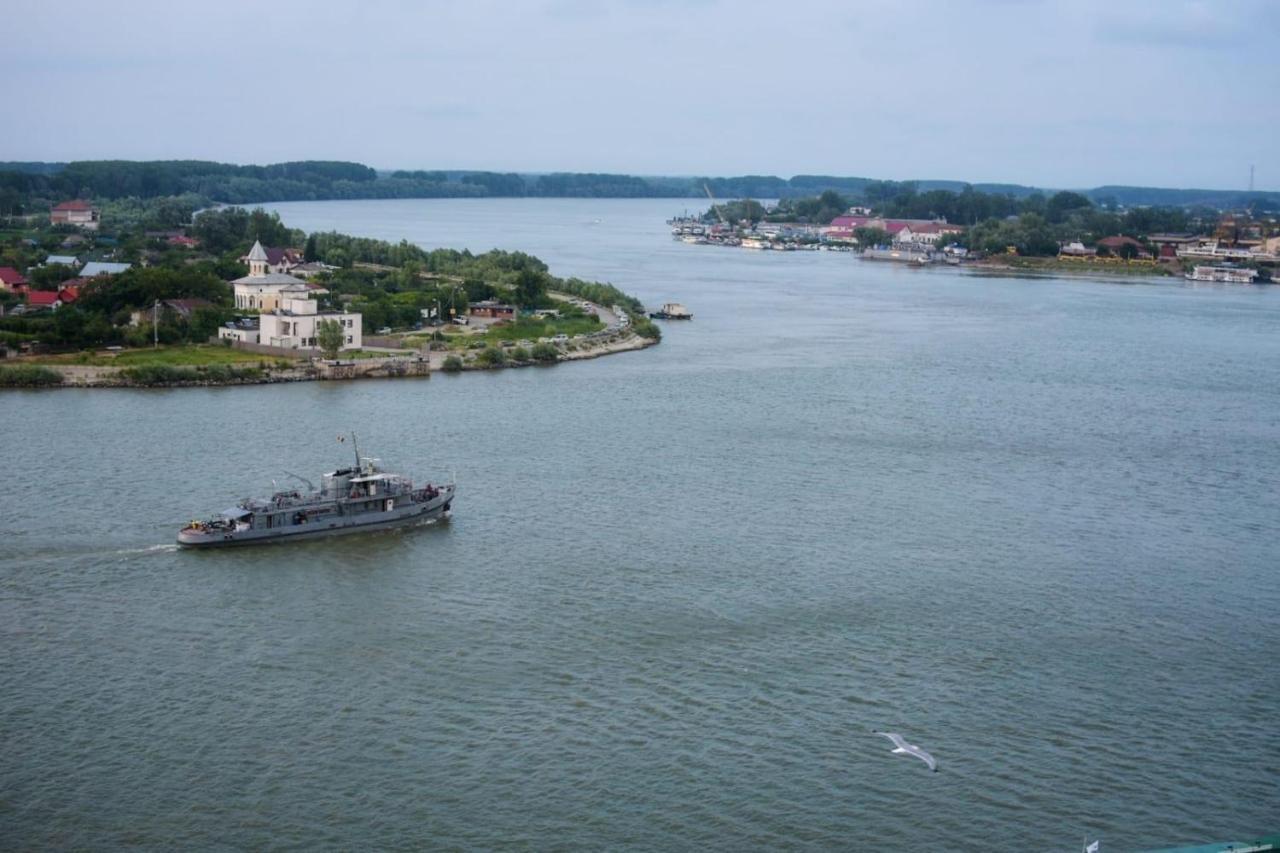 Delta Danube View Apart Tulcea Bagian luar foto